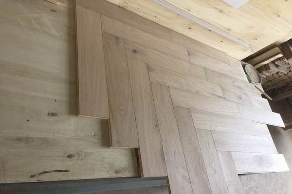 unfinished engineered oak herringbone floor - common grade