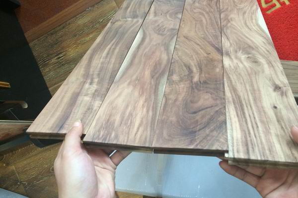 close view of solid acacia oiled