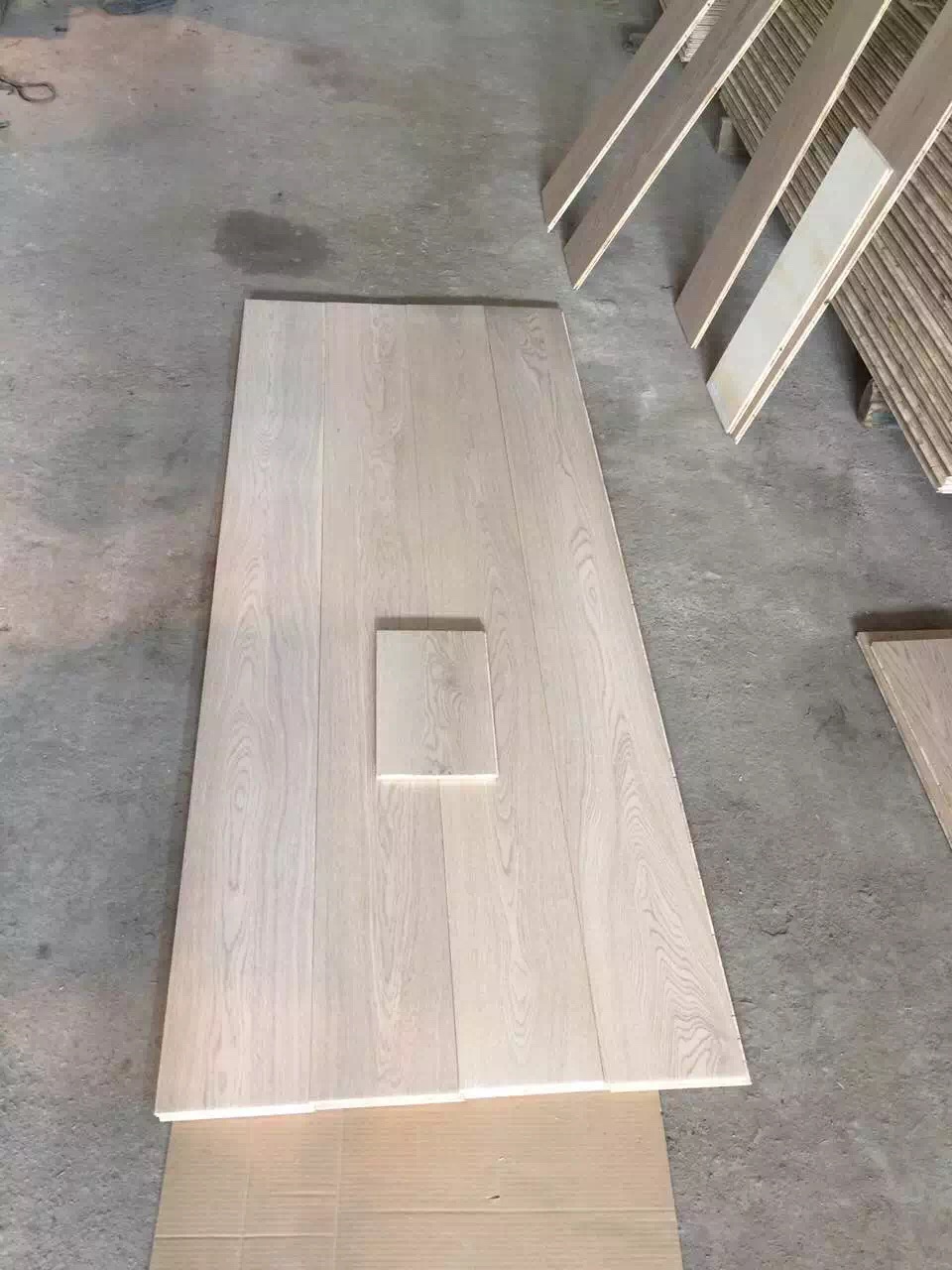 3 layers white oiled oak flooring